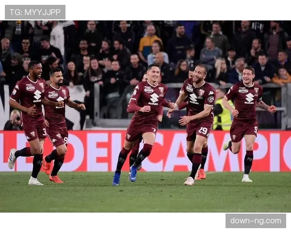 卢顿0-2不敌谢菲联,主队全场零射正,转换进攻完全哑火 卢顿0-2不敌谢菲联,主队全场零射正,转换进攻完全哑火